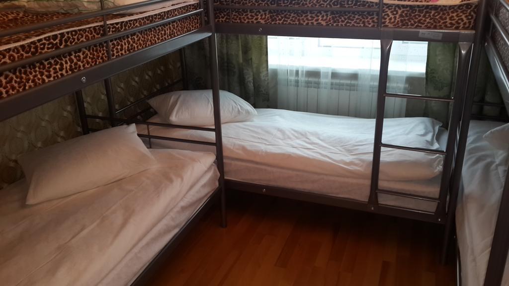 Triumph Astana Hostel Rom bilde