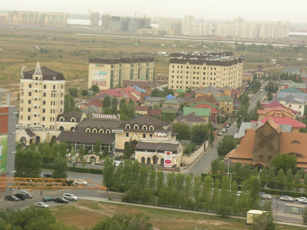 Triumph Astana Hostel Eksteriør bilde