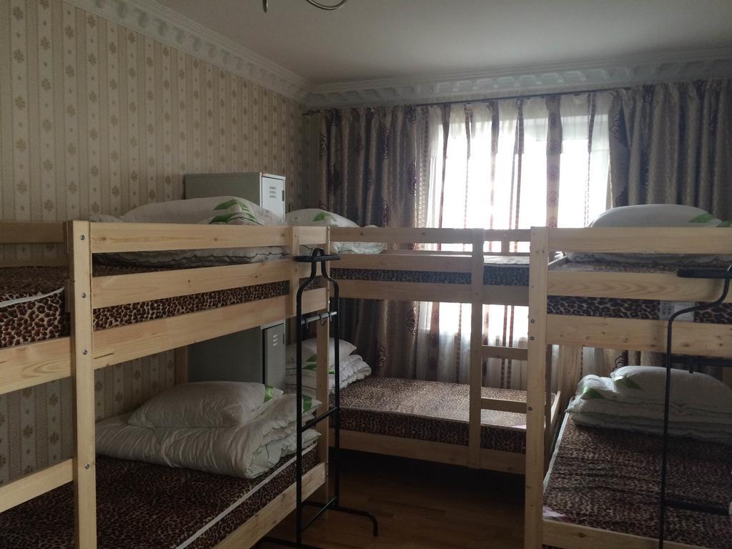 Triumph Astana Hostel Rom bilde