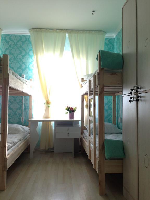 Triumph Astana Hostel Rom bilde