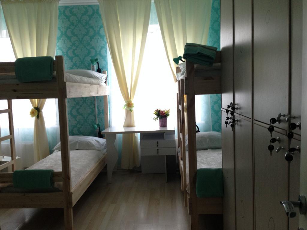 Triumph Astana Hostel Rom bilde